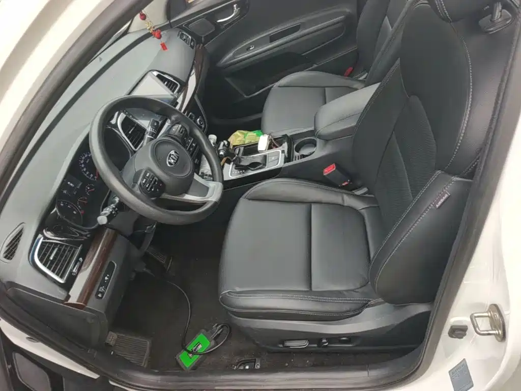 Kia K4 — миниатюра 15