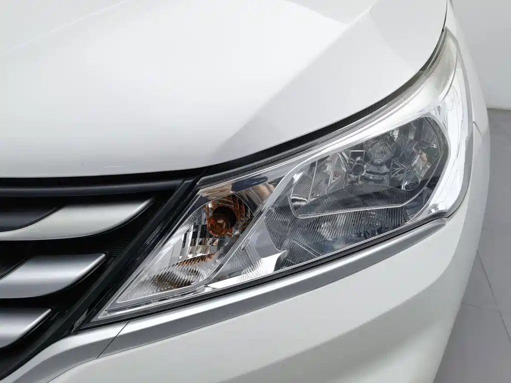 Baojun 310 — миниатюра 7