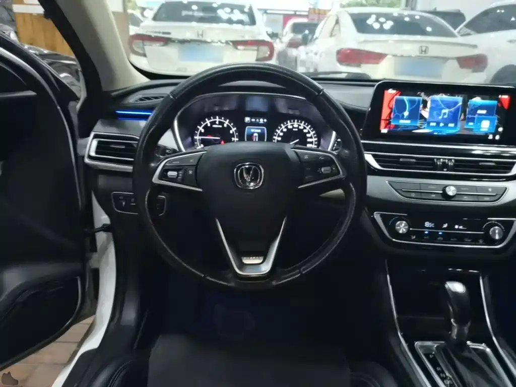 Changan Ruicheng CC — миниатюра 11