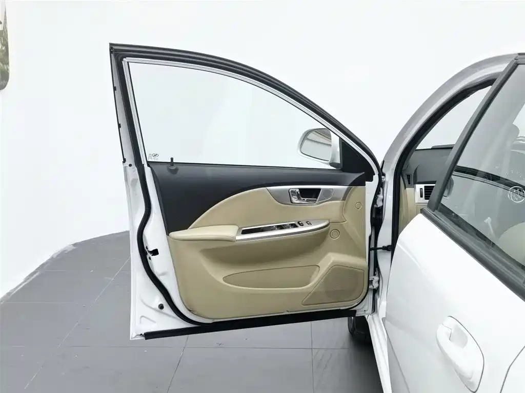 Buick Excelle 2013 1.5L AT