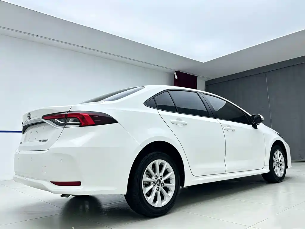 Toyota Corolla 1.2T S-CVT Elite PLUS Edition, фото 6
