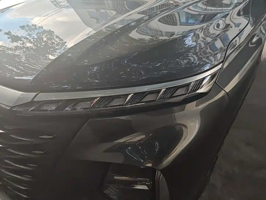 Roewe RX5 MAX — миниатюра 5