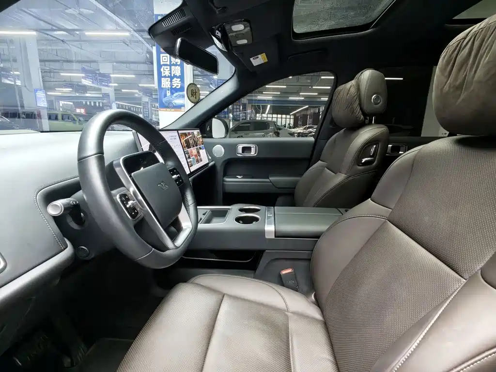 Li Auto Li L8 — миниатюра 5