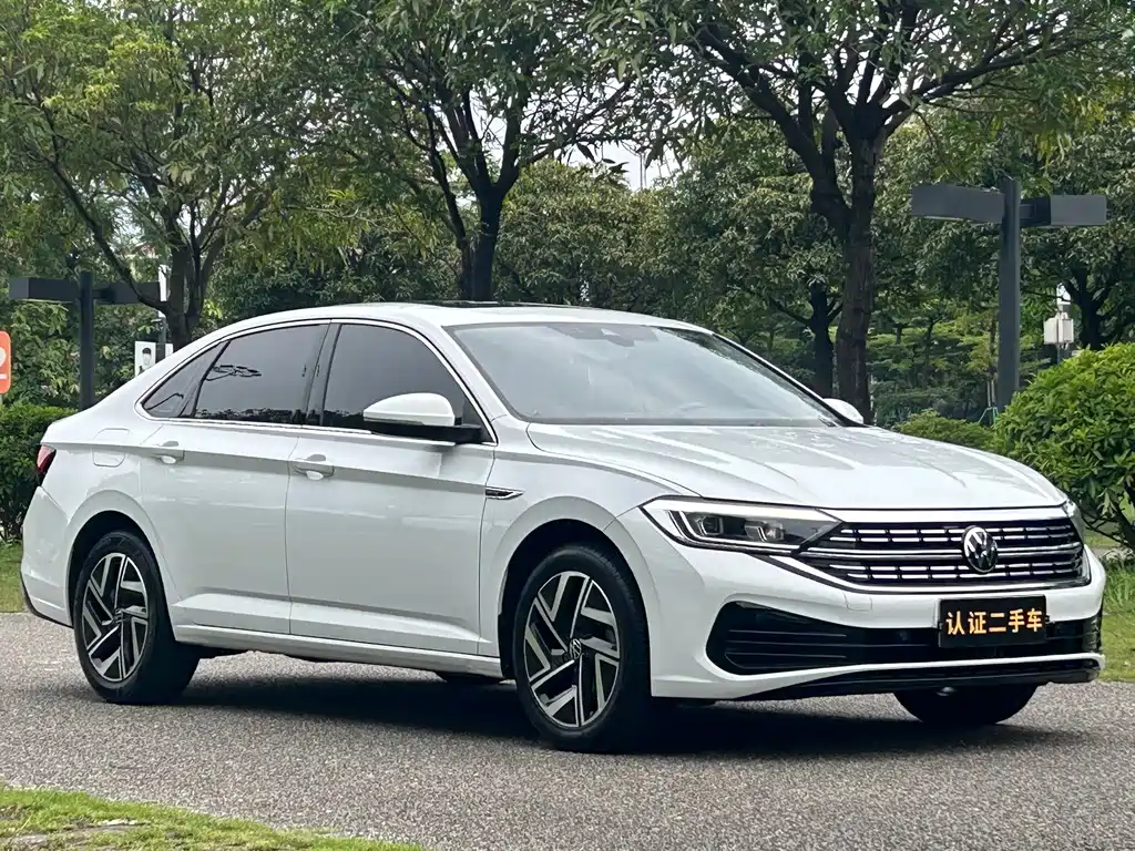 Volkswagen Sagitar — миниатюра 3