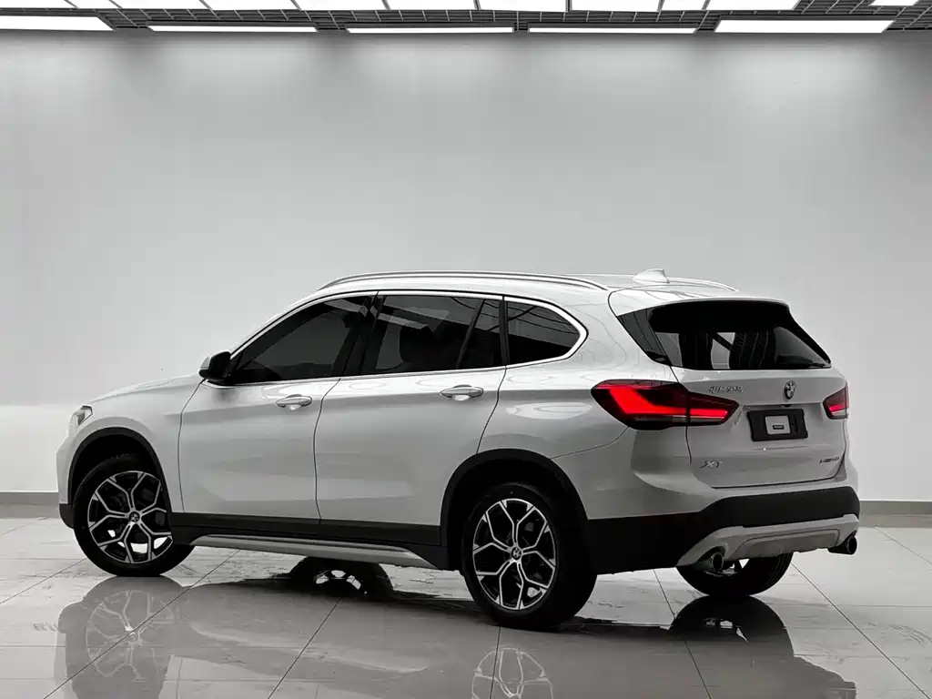 BMW X1 — миниатюра 5