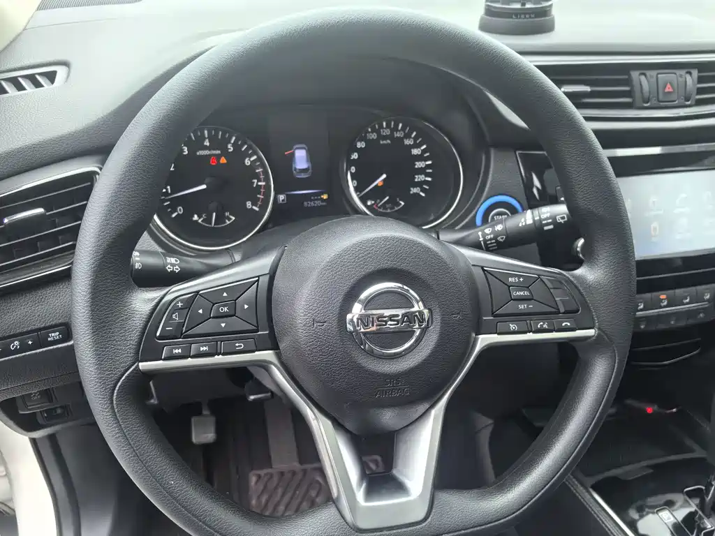 Nissan X-Trail — миниатюра 21