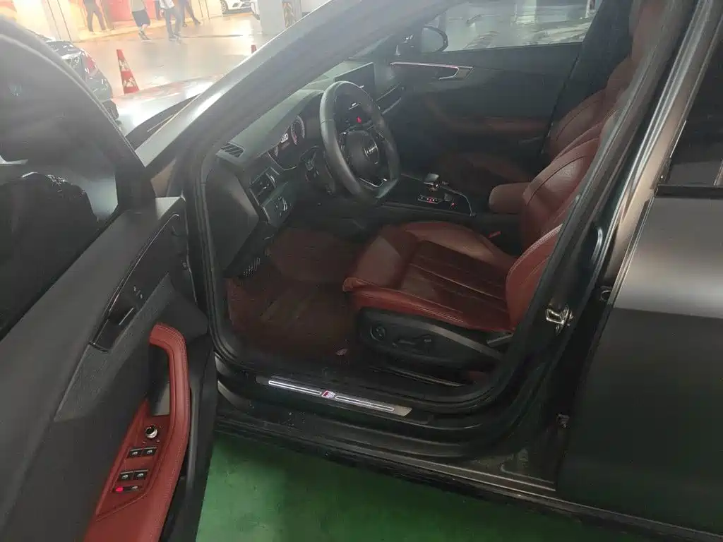 Audi A4L — миниатюра 12