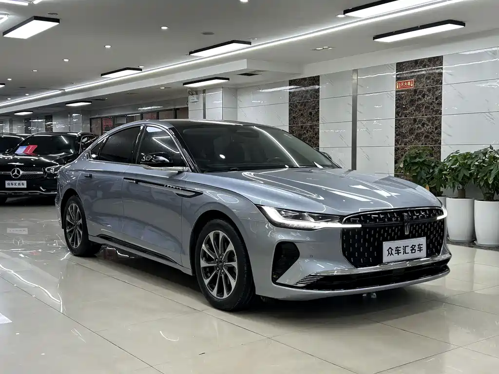 Lincoln Z 2022 i Premium