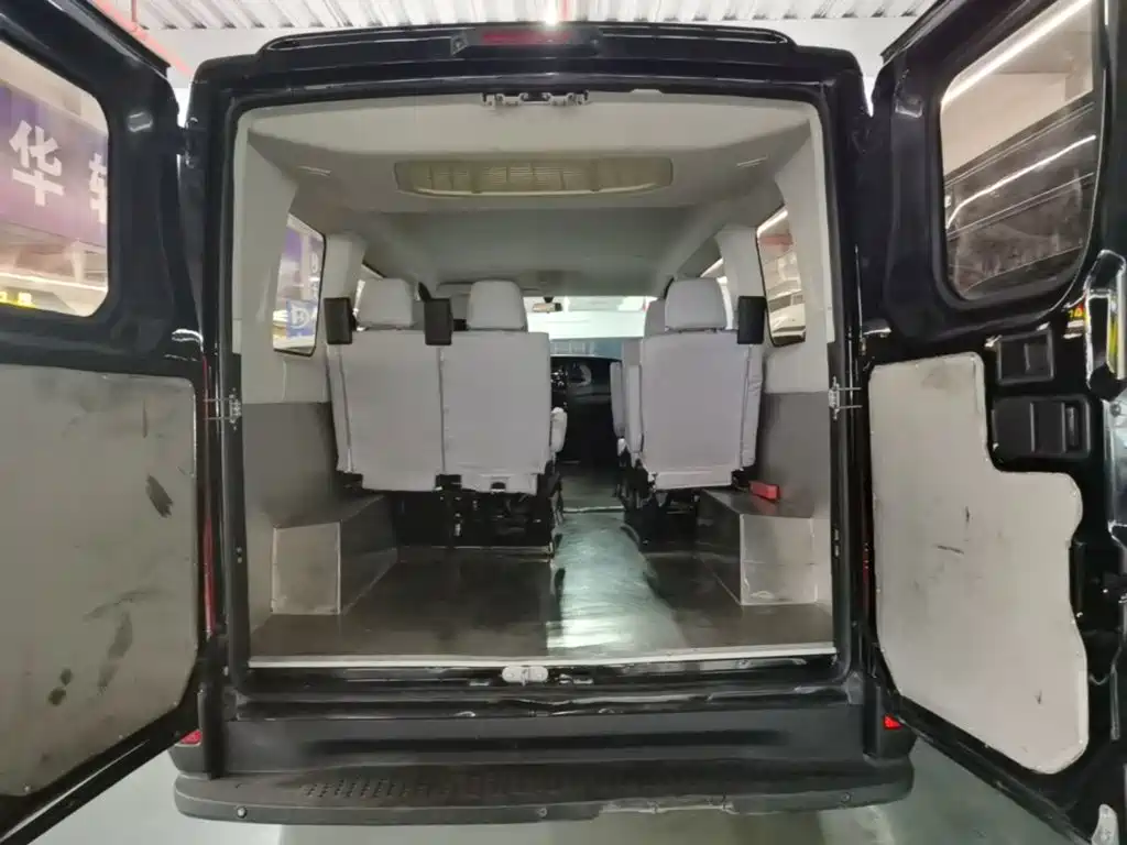 IVECO Ousheng — миниатюра 19