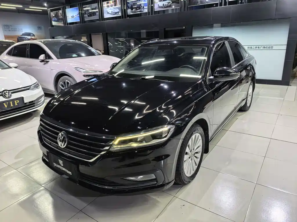 Volkswagen Lavida — миниатюра 2