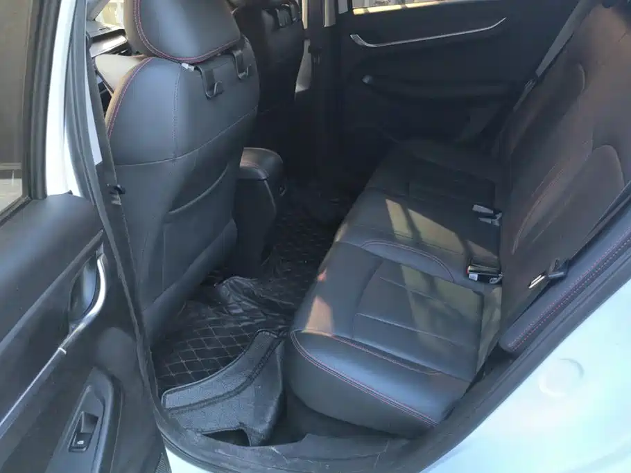 Geely Vision X3 — миниатюра 11