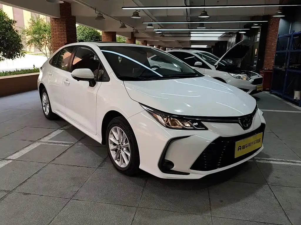Toyota Corolla — миниатюра 6