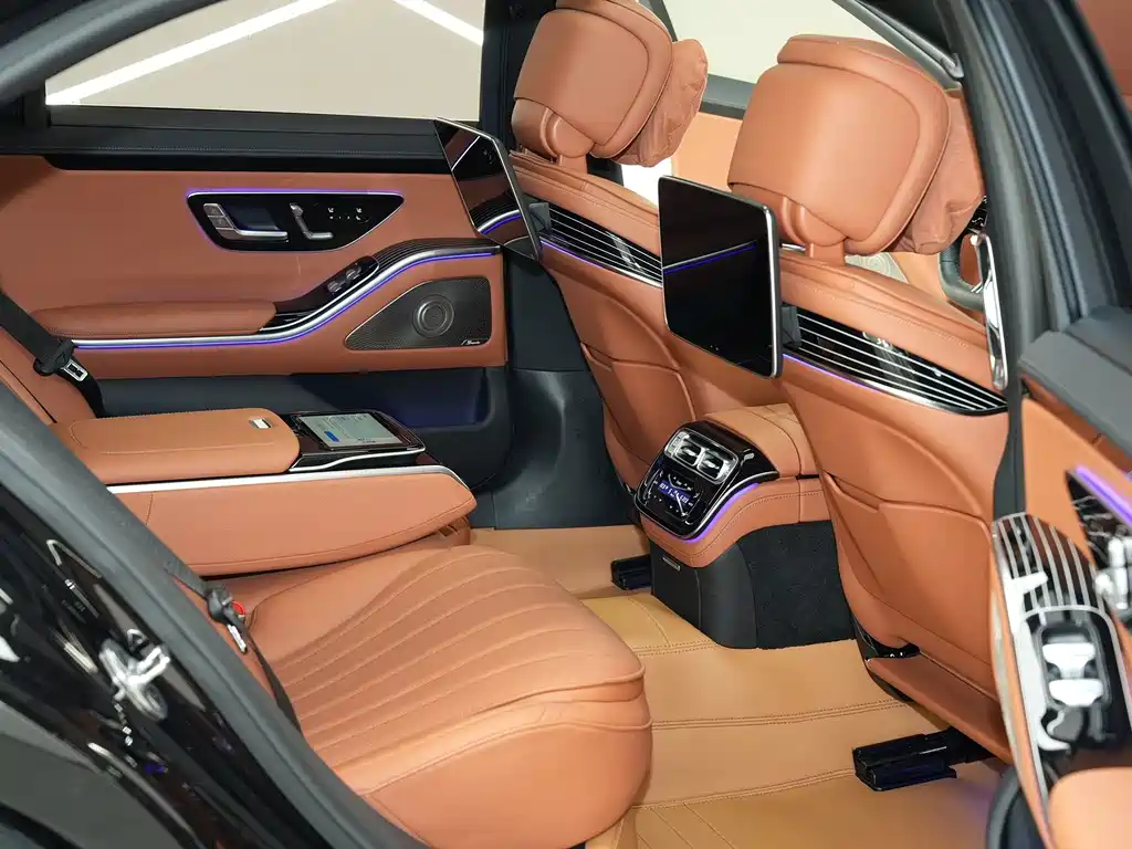 Mercedes-Benz S-Class — миниатюра 18