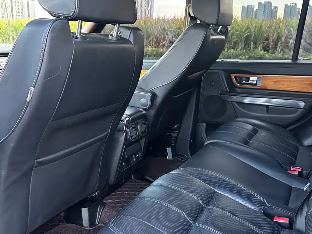 Land Rover Sport — миниатюра 8