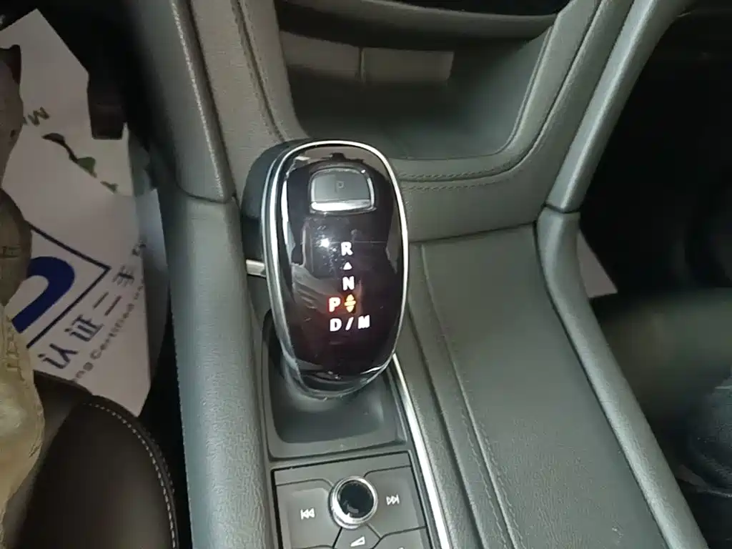 Cadillac XT5 — миниатюра 14
