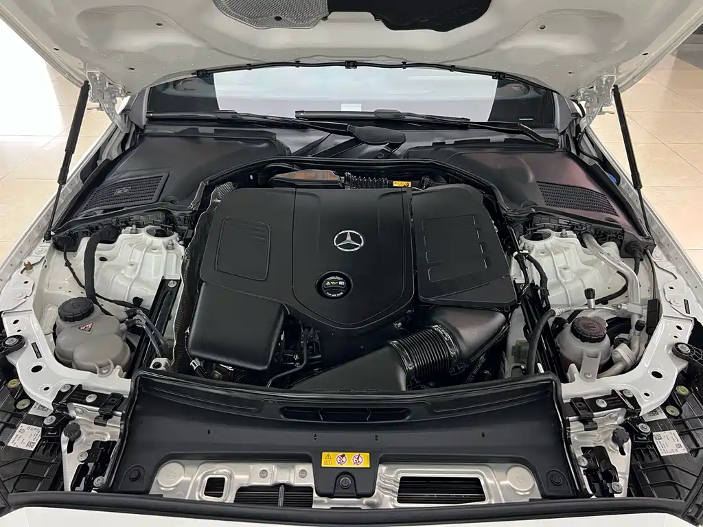 Mercedes-Benz C-Class — миниатюра 23