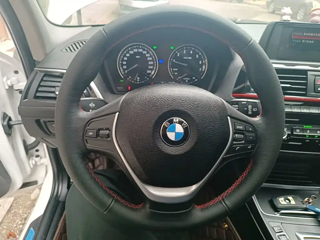 BMW 1 Series (Import) — миниатюра 11