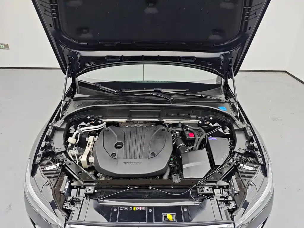 Volvo XC60 — миниатюра 9