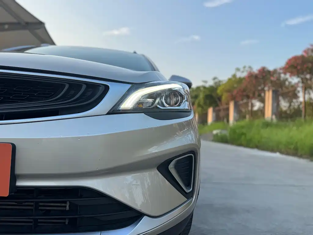 Geely Emgrand GS — миниатюра 15