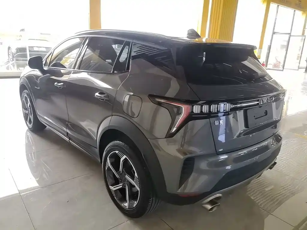 Lynk & Co 06 — миниатюра 5