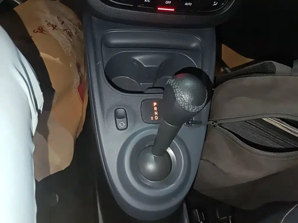 smart Smart Fortwo — миниатюра 14