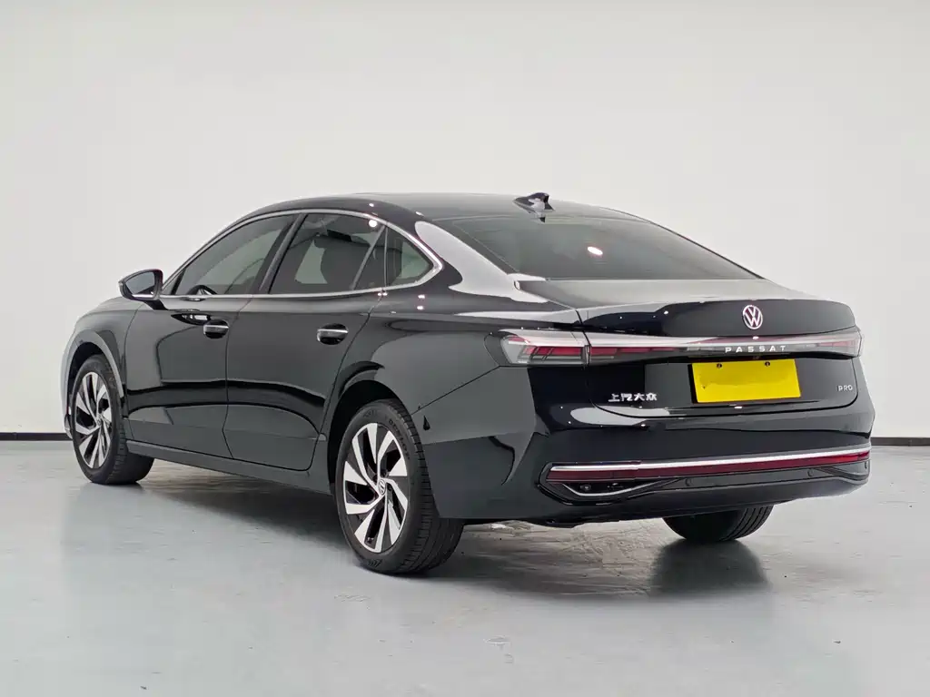 Volkswagen Passat — миниатюра 5