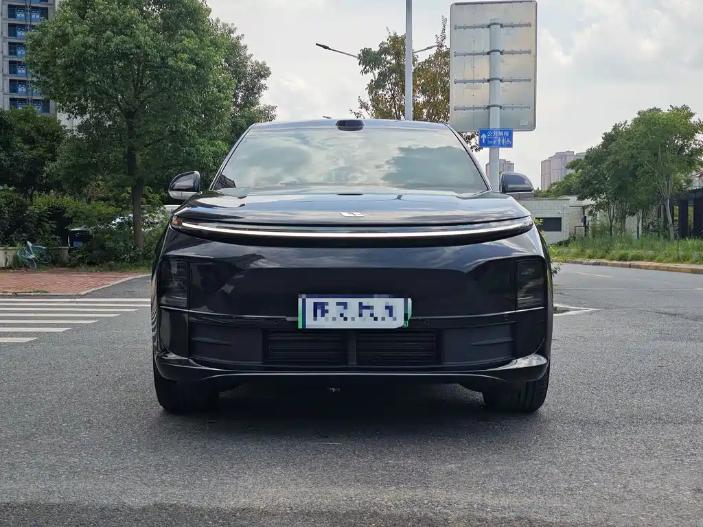 Li Auto L6 2025 Pro