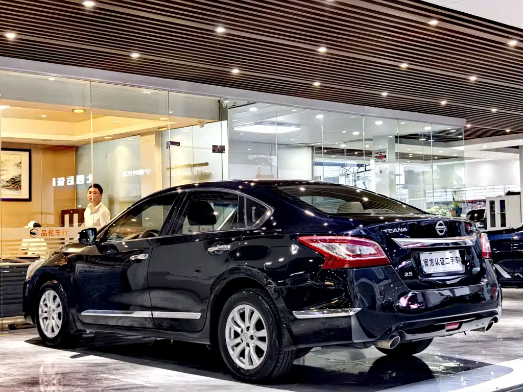 Nissan Teana — миниатюра 14