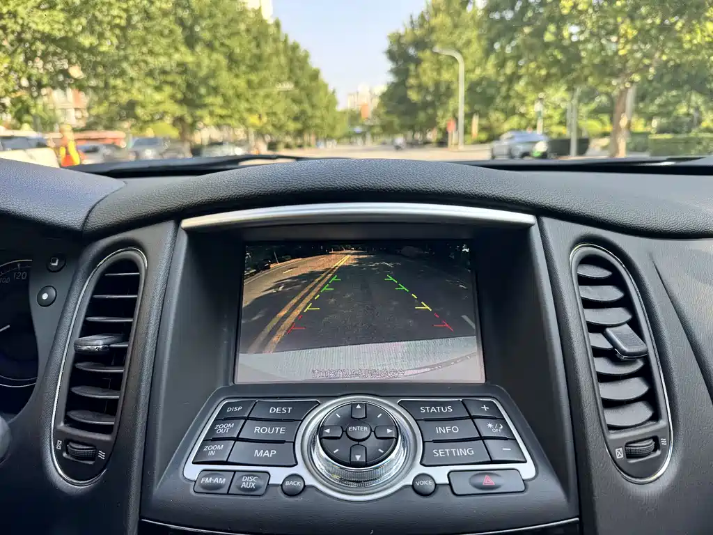 Infiniti QX50 — миниатюра 15