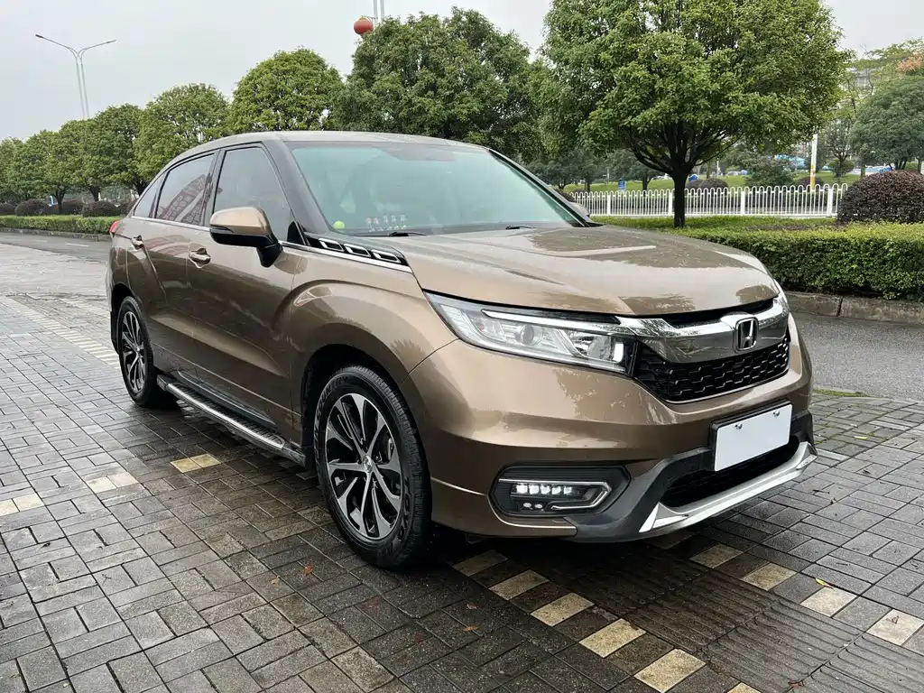 Honda Avancier — миниатюра 6