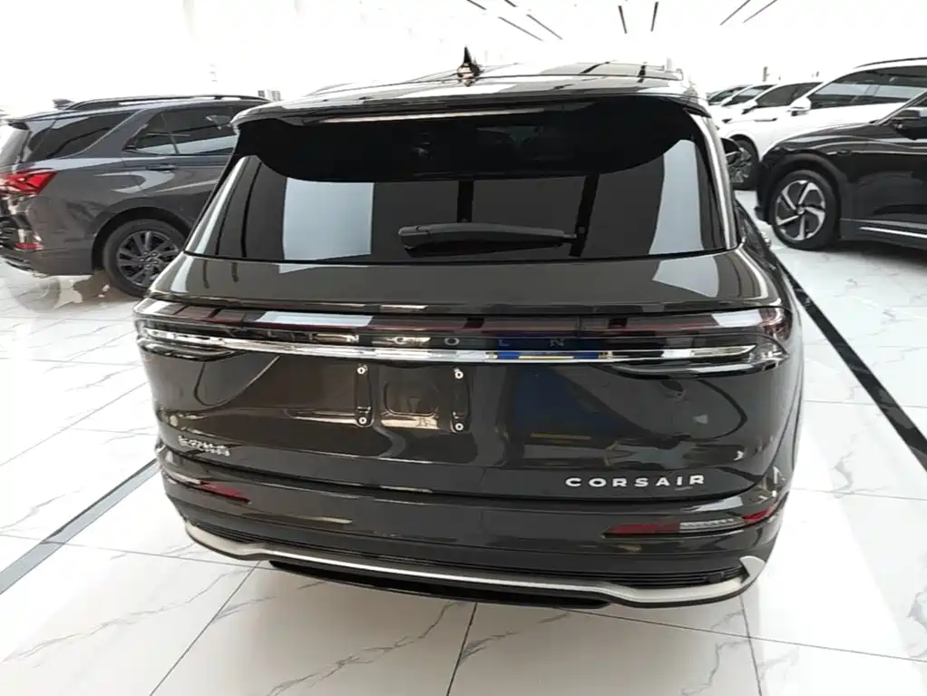 Lincoln Corsair — миниатюра 6