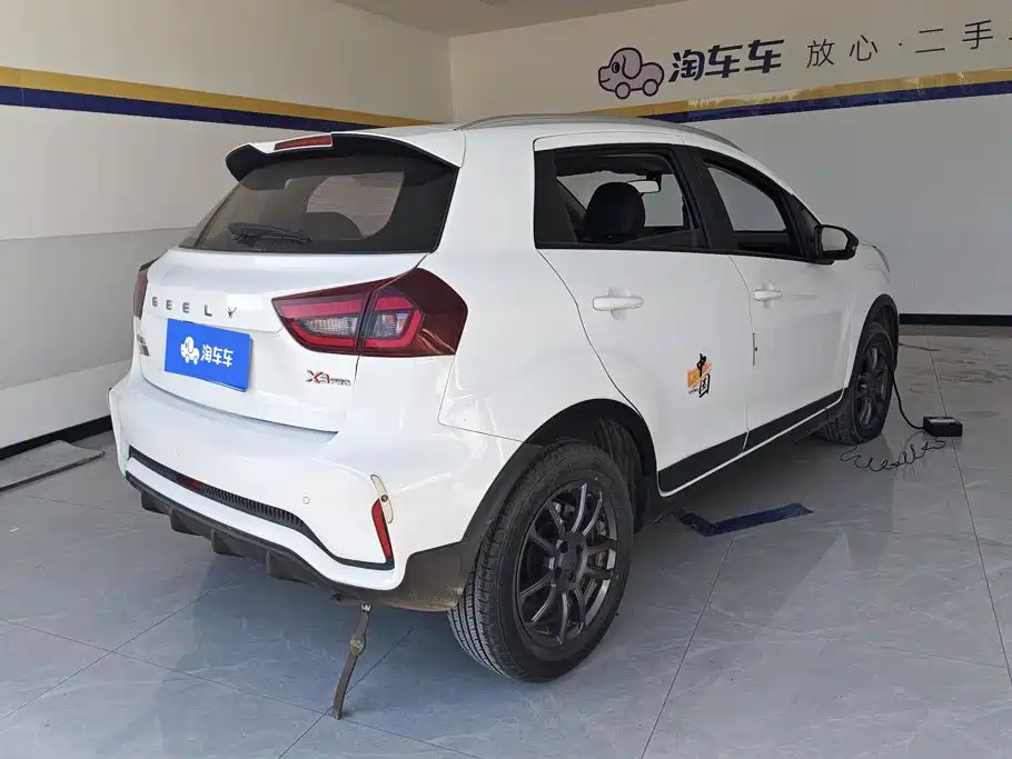 Geely Vision X3 — миниатюра 3