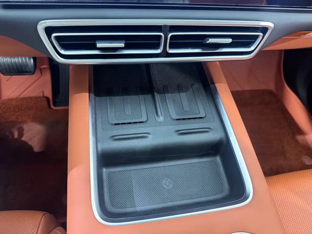 Li Auto Li L7 — миниатюра 18