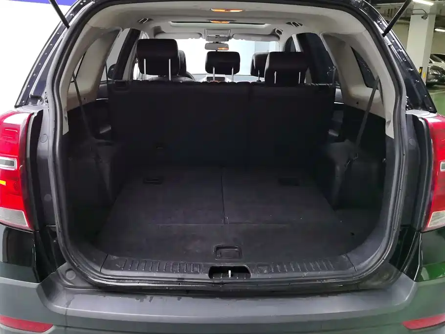 Chevrolet Captiva — миниатюра 4