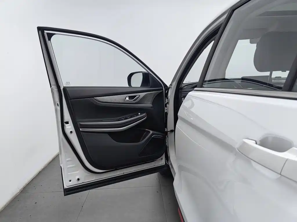 Changan CS75 — миниатюра 8
