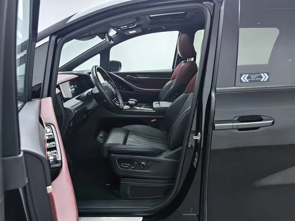 GAC Motor Trumpchi M8 — миниатюра 10