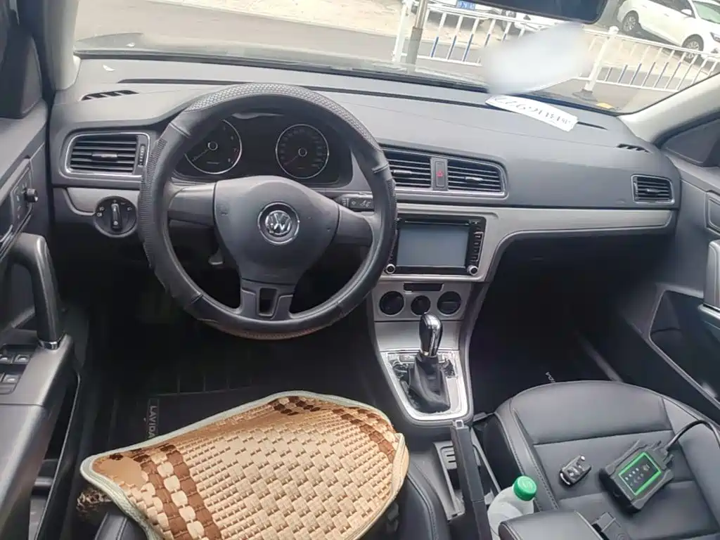 Volkswagen Lavida — миниатюра 14