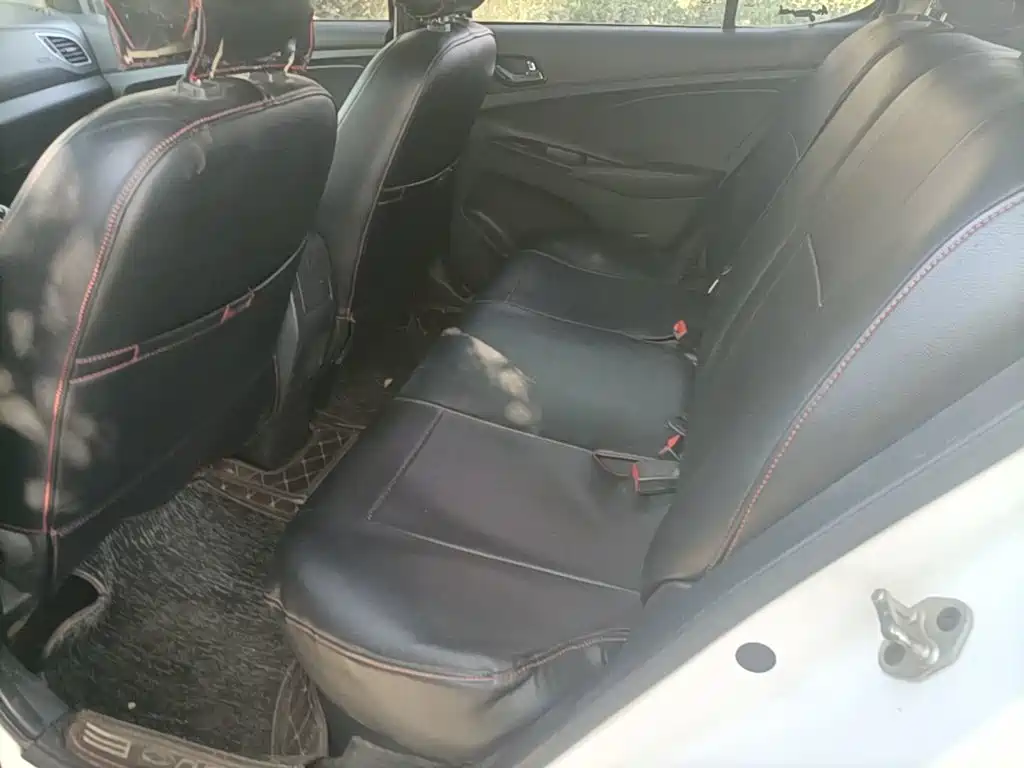 Chery Arrizo 3 — миниатюра 17