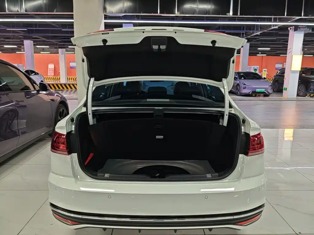 Volkswagen Bora — миниатюра 19