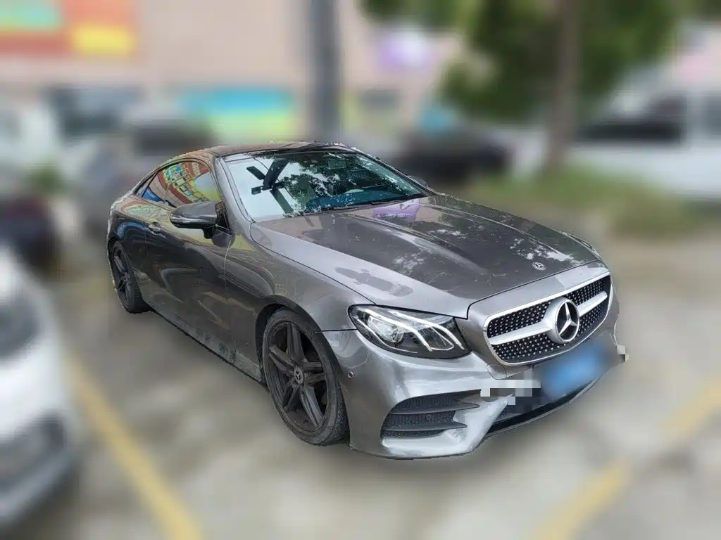 Mercedes-Benz E-Class (Import) — миниатюра 24
