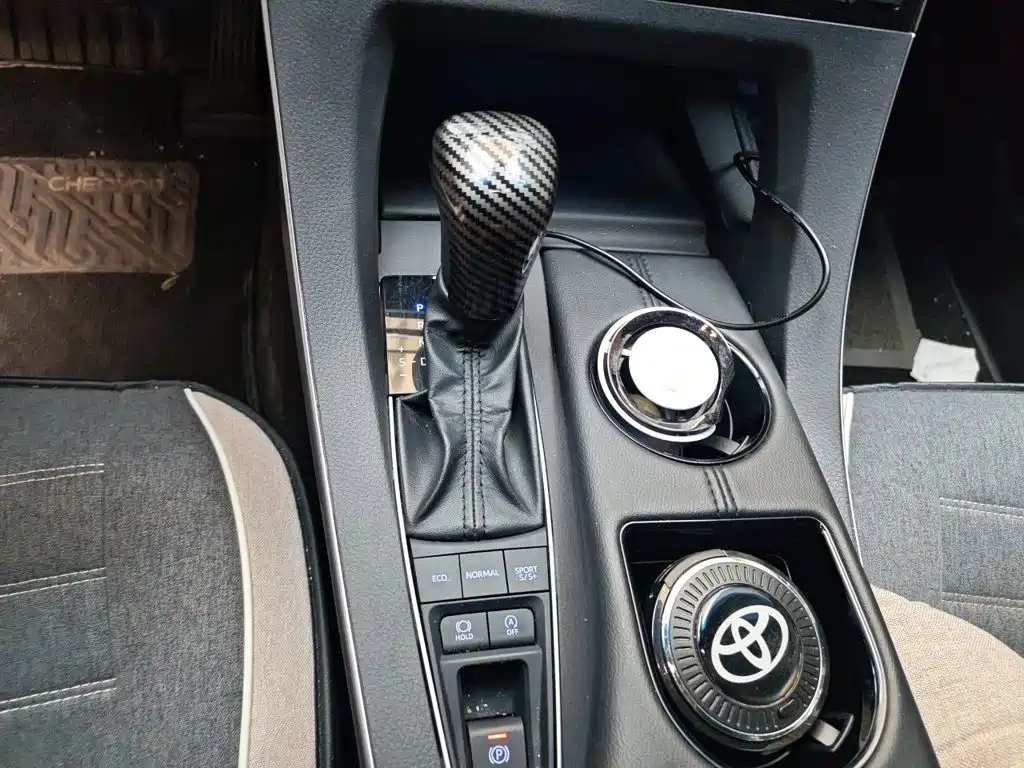 Toyota Avalon — миниатюра 15