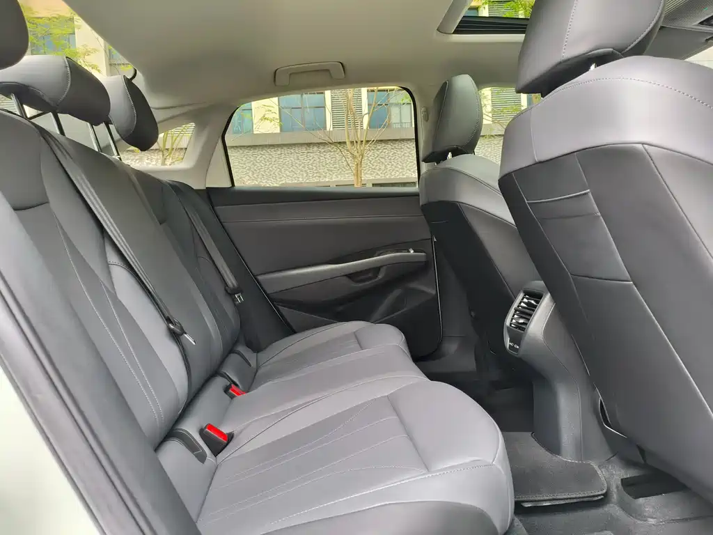 Volkswagen Lavida 2026 Pro 1.5L