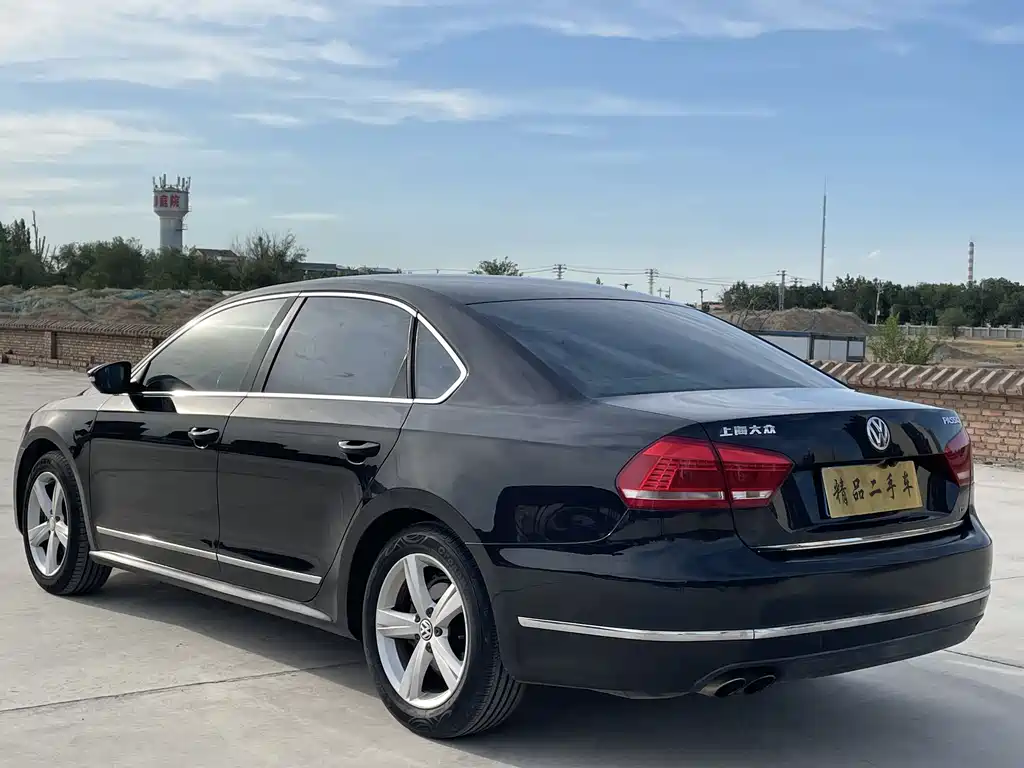 Volkswagen Passat 2011 2.0TSI DSG