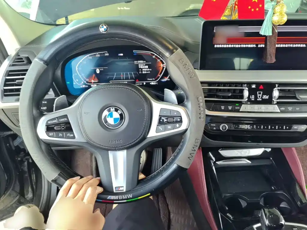 BMW X4 — миниатюра 10