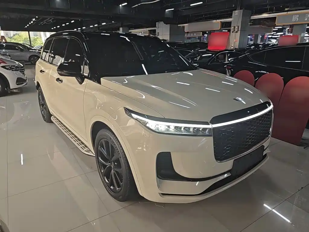 Li Auto Li ONE — миниатюра 4