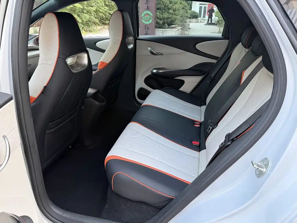 BYD Dolphin — миниатюра 9
