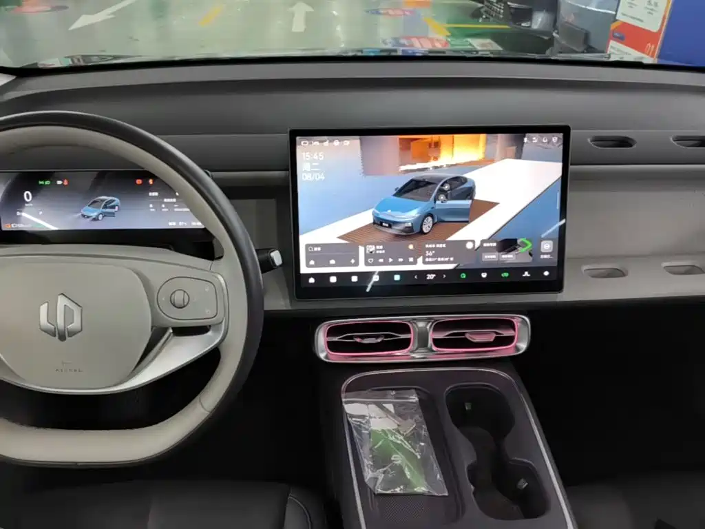 Leapmotor Ноль один. — миниатюра 10