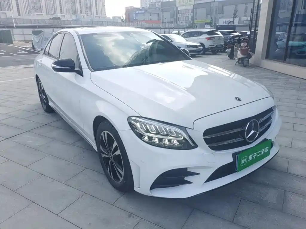 Mercedes-Benz C-Class — миниатюра 4