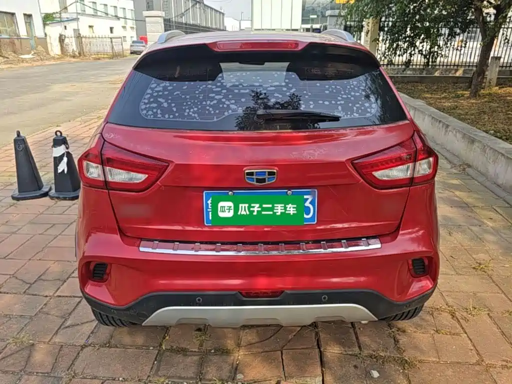 Geely Vision X3 — миниатюра 6