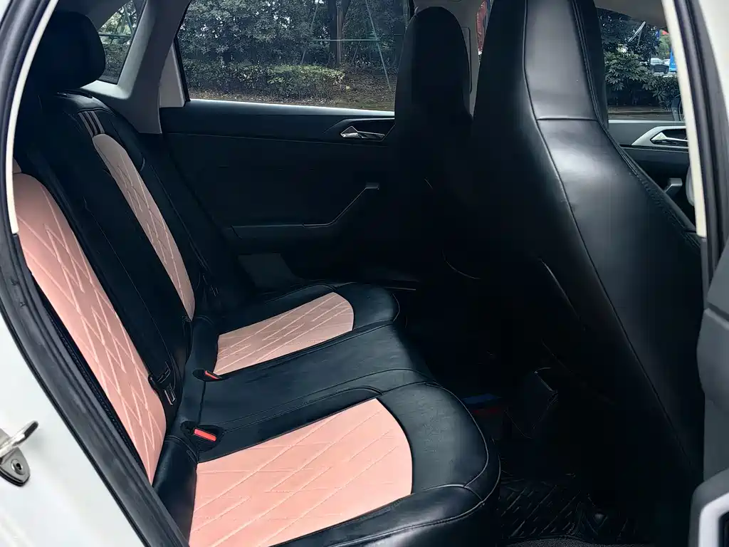 Volkswagen Polo — миниатюра 8